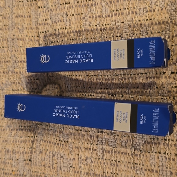 EYEKO BRAND WOMEN'S MAKEUP BUNDLE OF 5 ITEMS - Picture 4 of 5